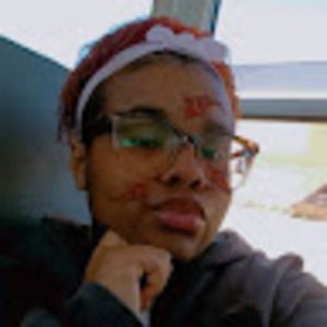 Meet your Posher, Chrystiana